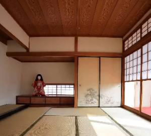 うちの市松人形の様子が・・・