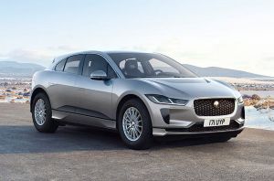 【イギリス】 ガソリン車を全廃→「販売台数97.5%減」の大誤算…英国車・ジャガーを壊滅させたEV一本化の末路 ピューと吹いたら飛んでいきそうな会社...